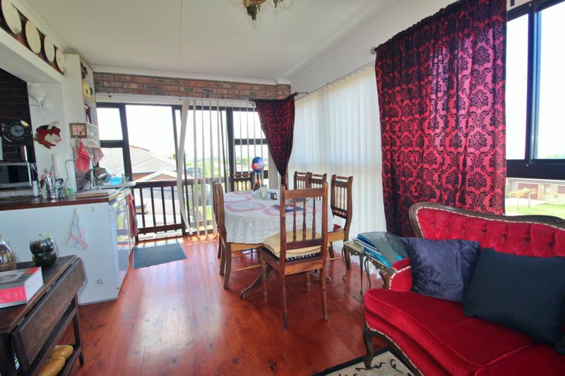 5 Bedroom Property for Sale in Fraaiuitsig Western Cape